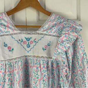 Vintage 90’s Dreamy Details Flannel Nightgown Size Small Pink Blue Floral Granny